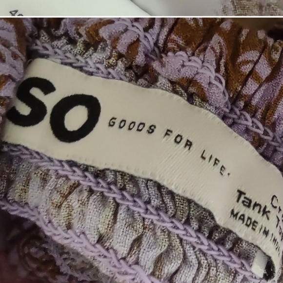 NWT Bandana Tank / Handkerchief Top - Picture 5 of 6